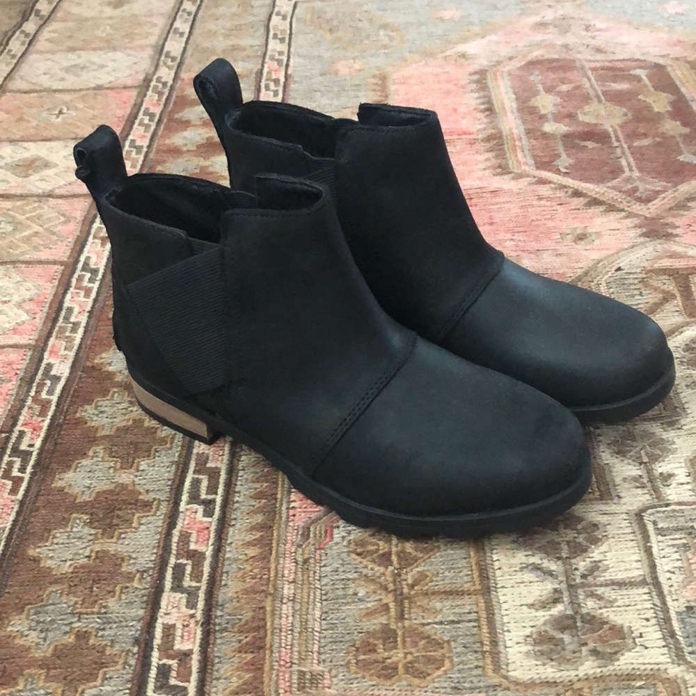 Sorel Emelie Chelsea bootie